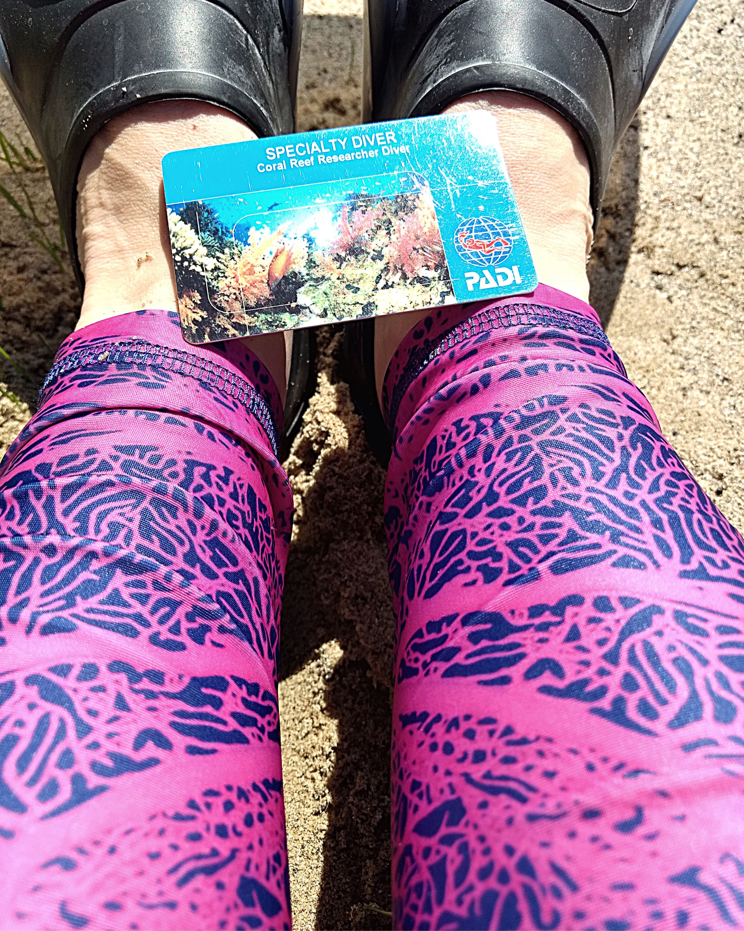 marine biology coral leggings