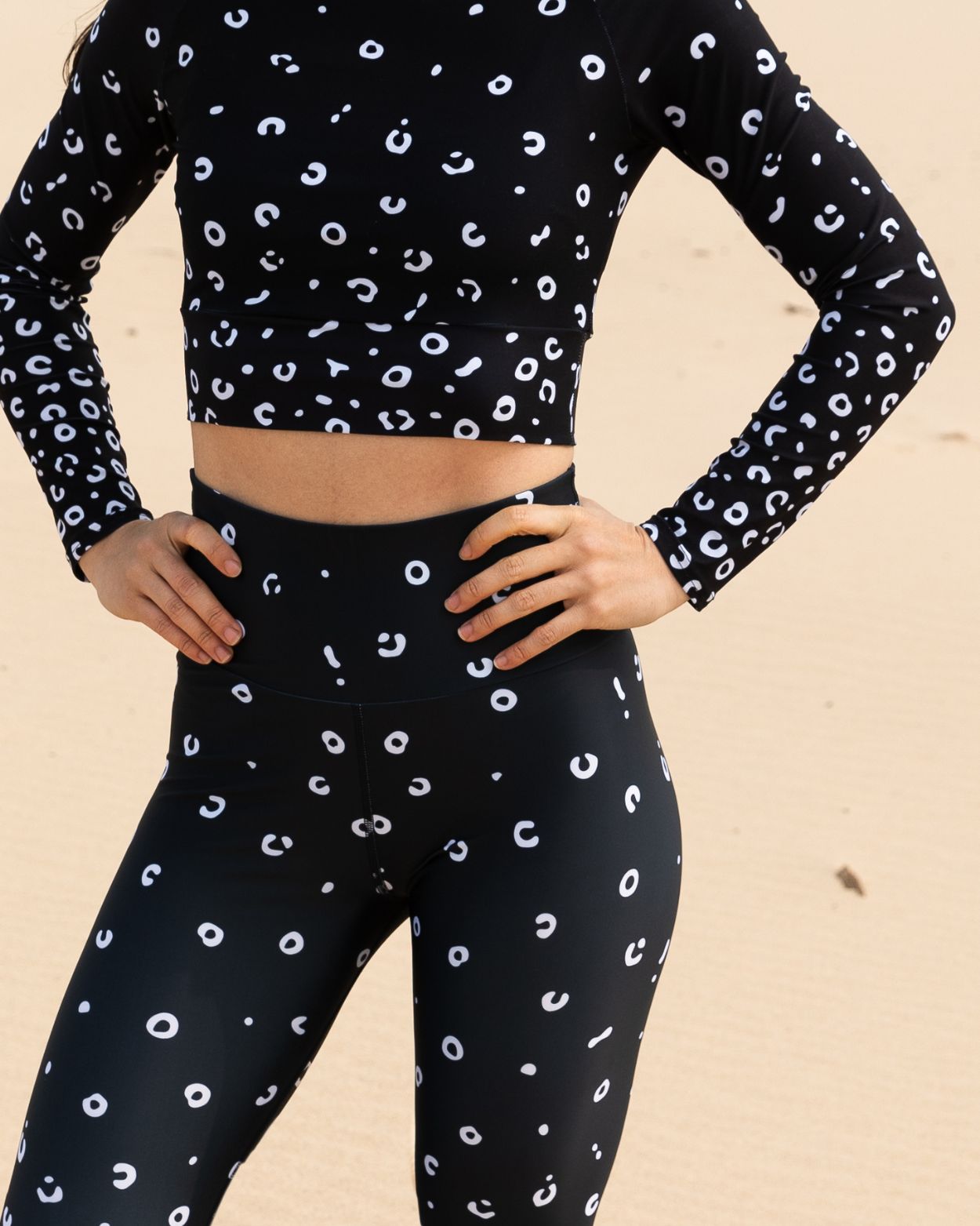 spotted eagle ray dive leggings