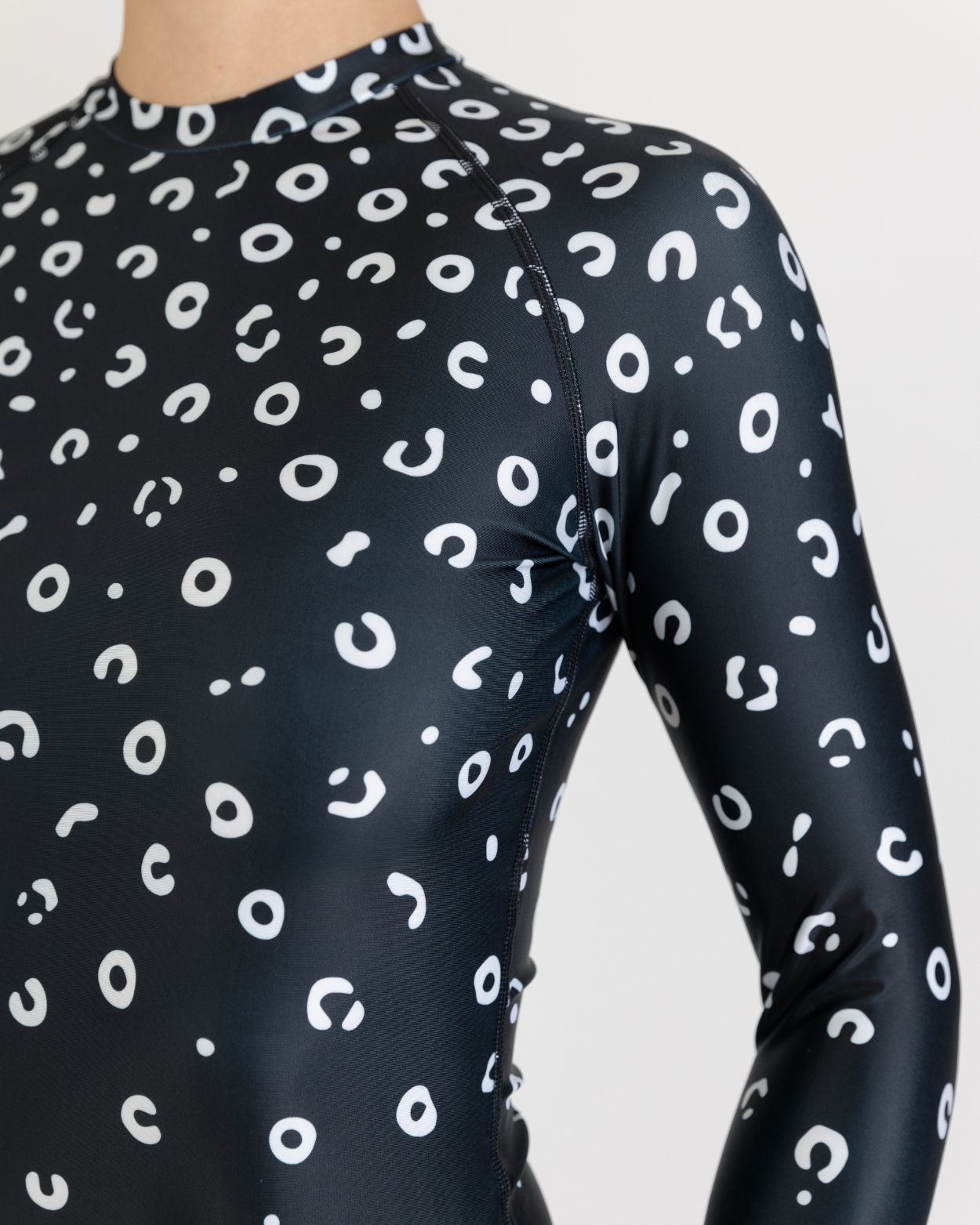 spotted eagle ray rash guard