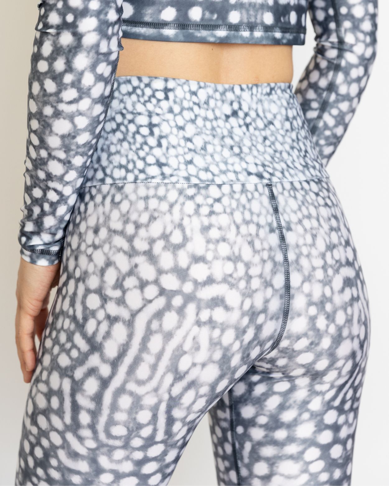 high-rise whale shark leggings