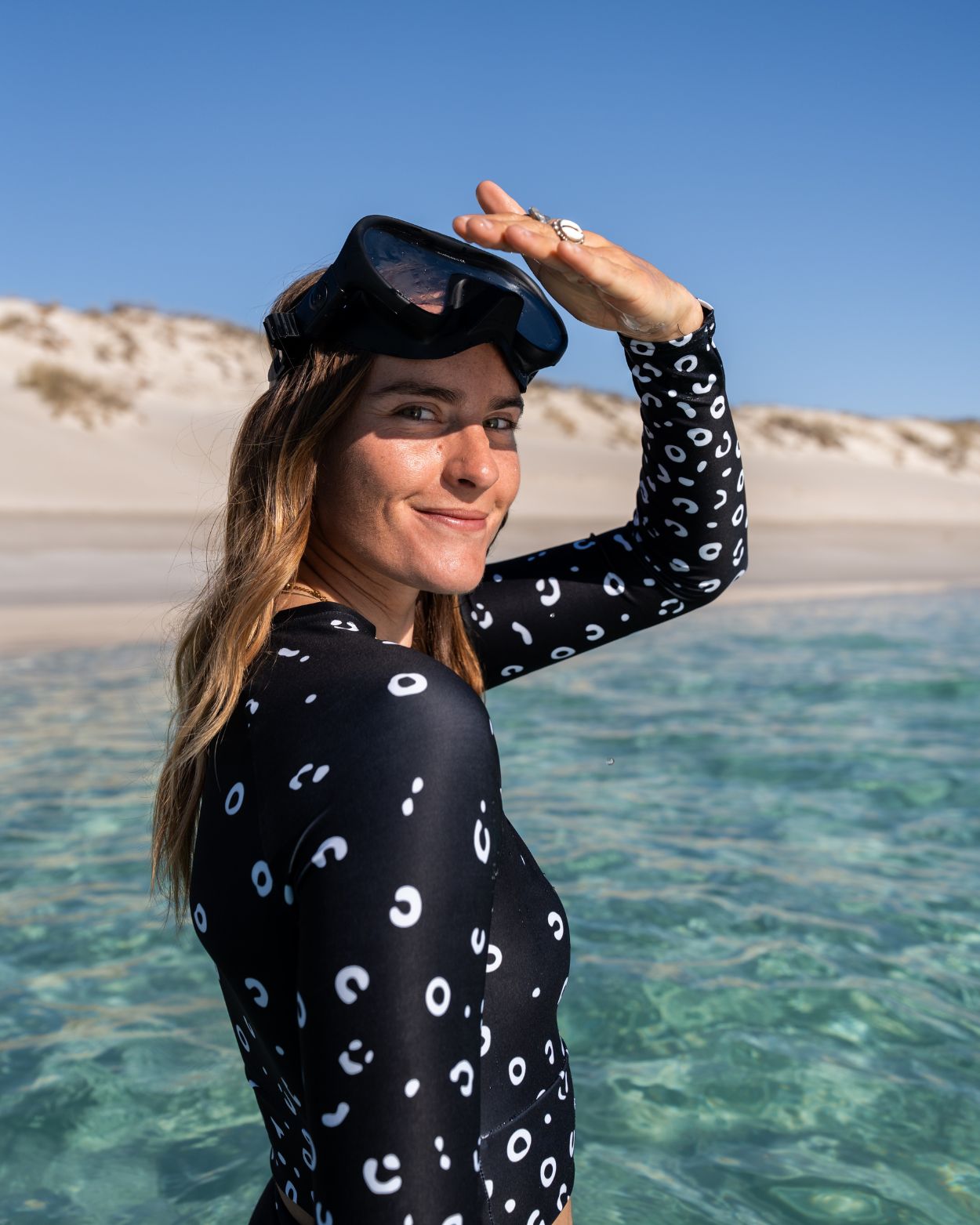 spotted eagle ray cropped rash guard